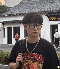 Shuotong Chen