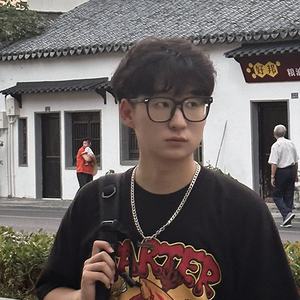 Shuotong Chen